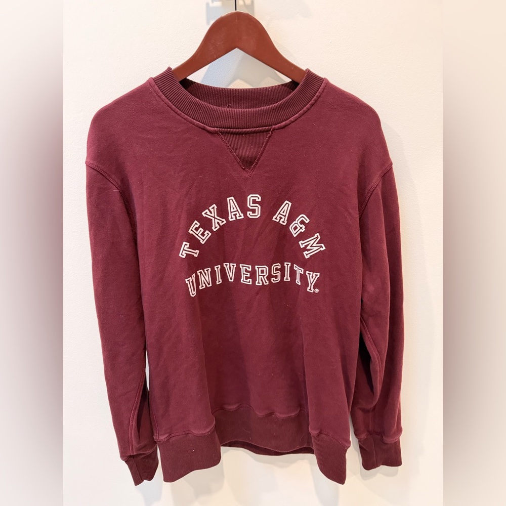 Texas A&M Maroon Crewneck Sweatshirt - Classic Campus Pullover